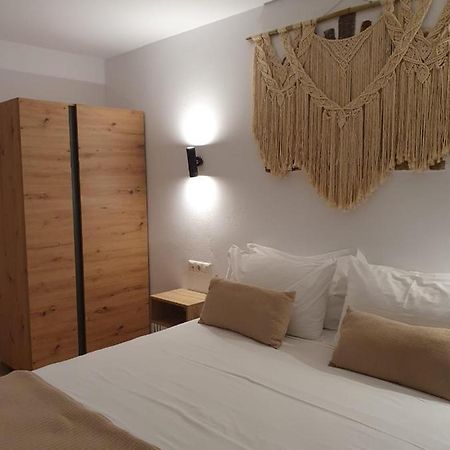 Mevi Apartments Naxos City Екстер'єр фото