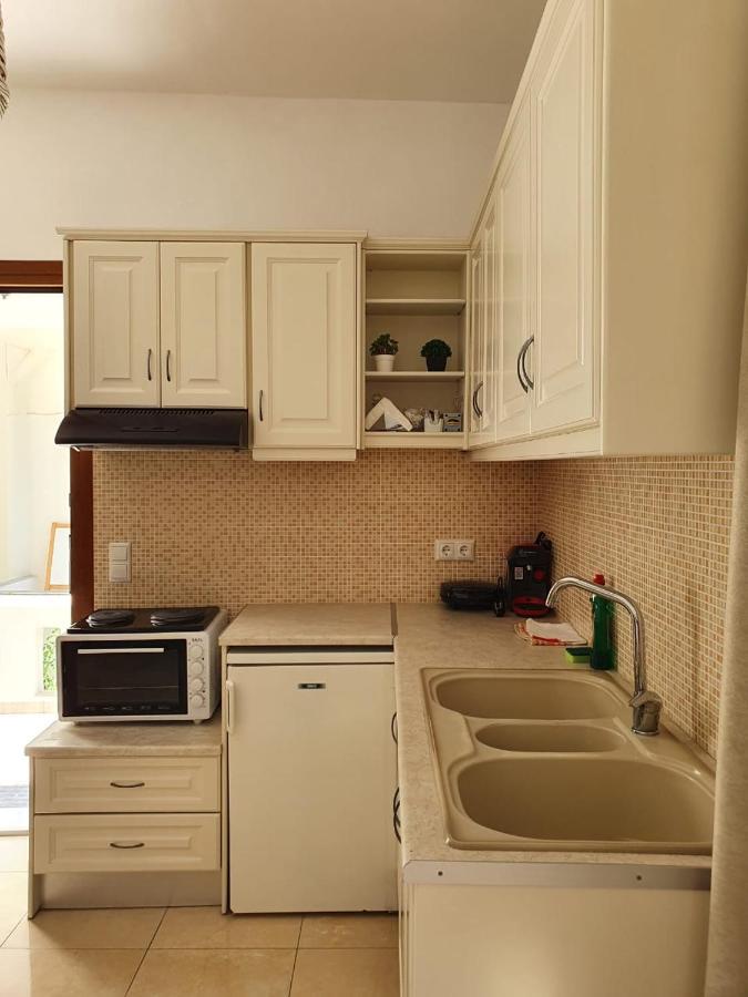 Mevi Apartments Naxos City Екстер'єр фото