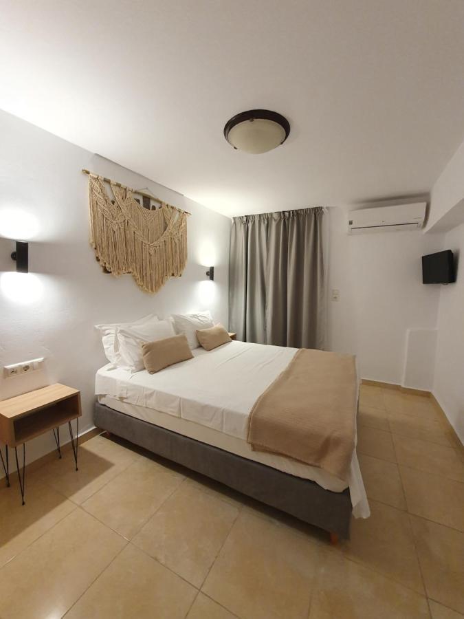 Mevi Apartments Naxos City Екстер'єр фото