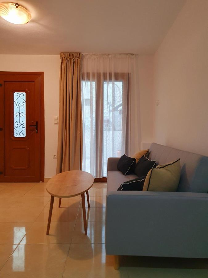 Mevi Apartments Naxos City Екстер'єр фото