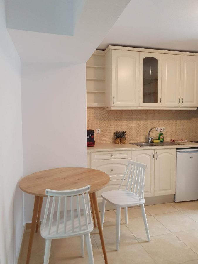 Mevi Apartments Naxos City Екстер'єр фото