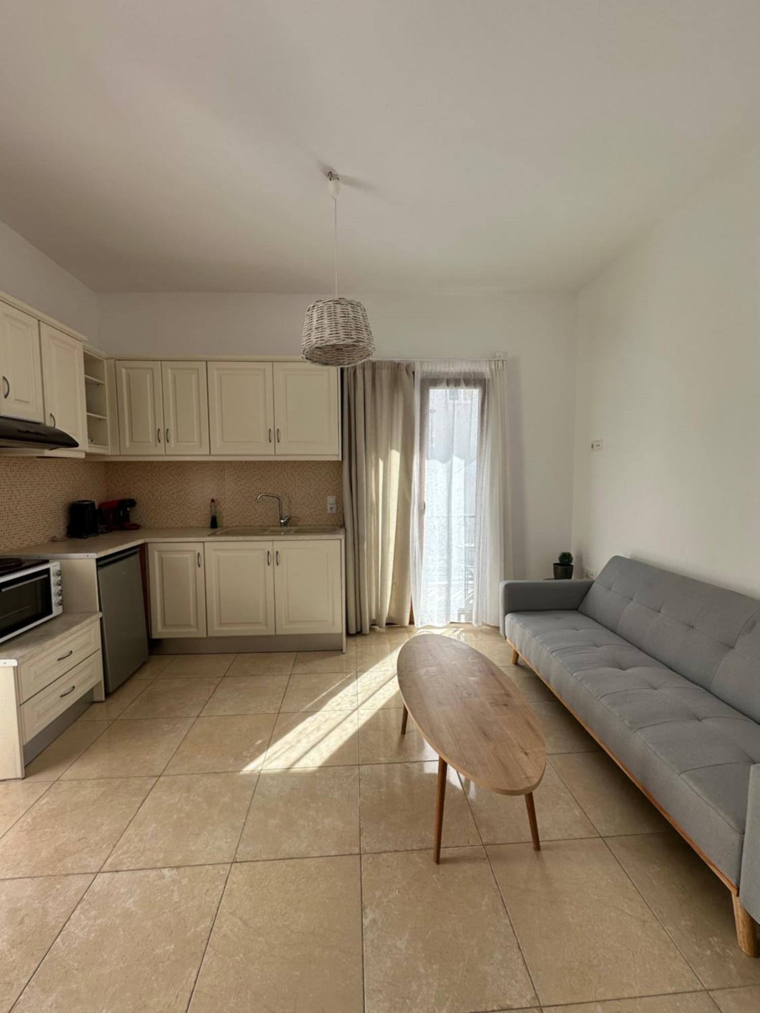 Mevi Apartments Naxos City Екстер'єр фото